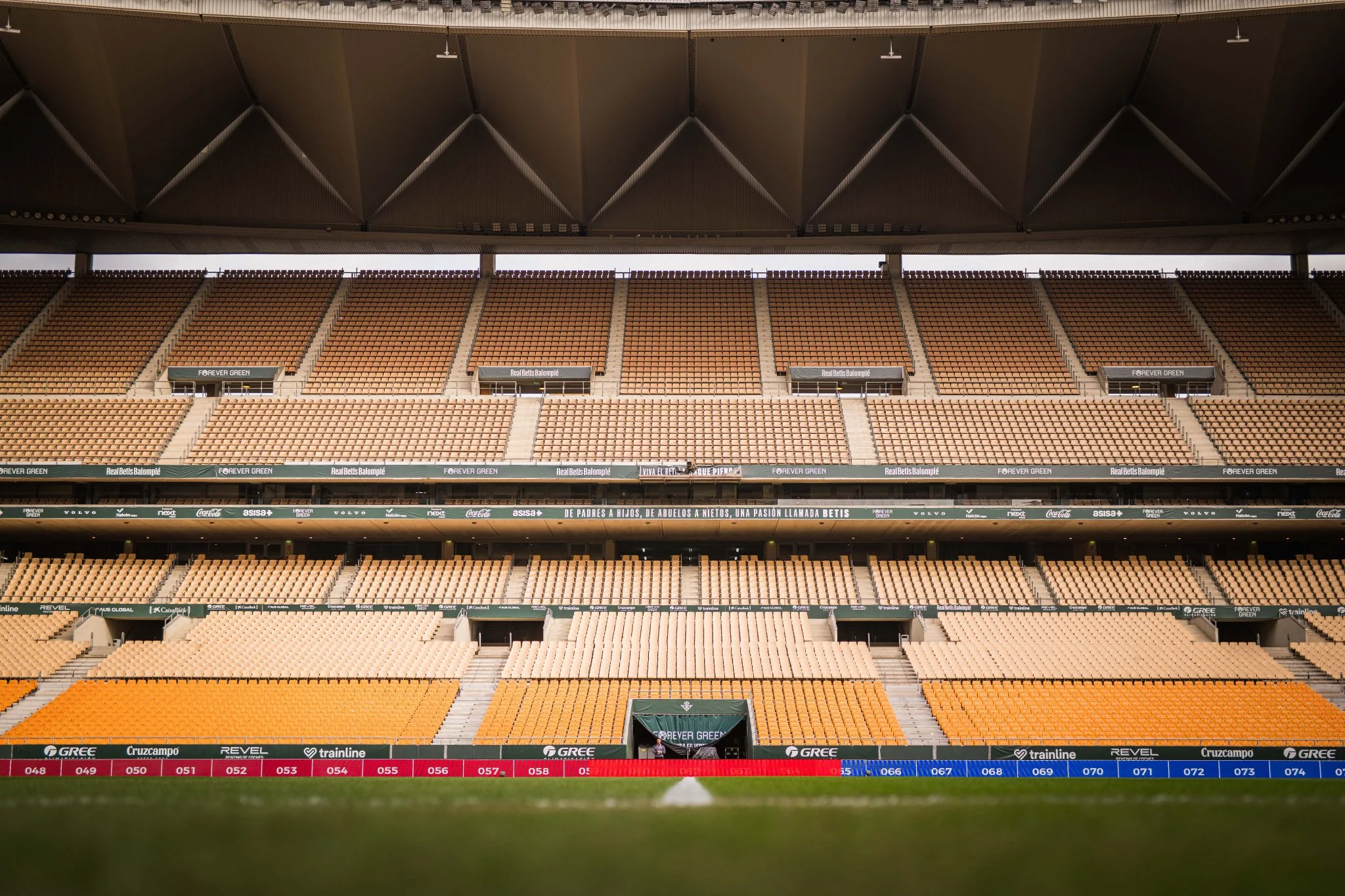 华体会官网新闻中心 | 最新赛事资讯 - 深度分析